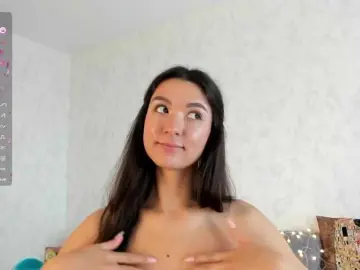 Bongacams Best live sex cam show of charmingkitty