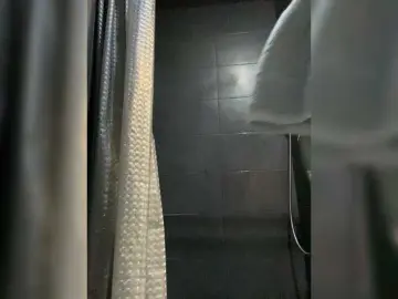 Bongacams Free Porn Cam of emog1rl