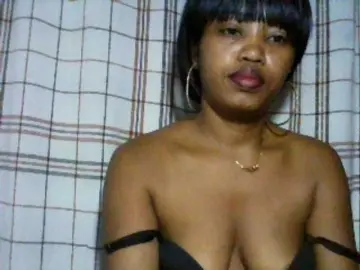 Bongacams Watch Live Sex Cams of kylie11