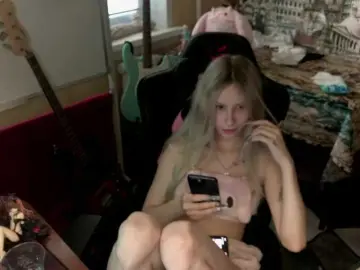 Bongacams Adult Video Chat of ElainLuv