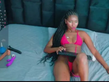 Bongacams Private Sex Chat of petitelittleebony