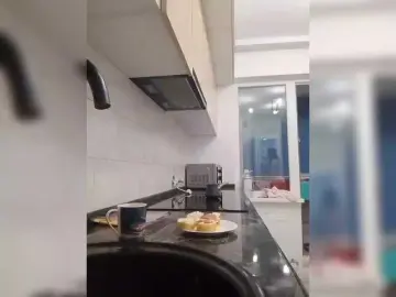 Bongacams Watch Live Sex Cams of Bogina2