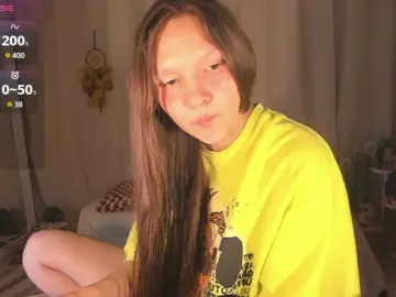 Bongacams Live Sex Cam of Cute-Lolly