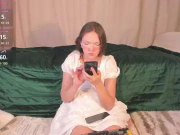 Bongacams Live Sex of Cute-Lolly