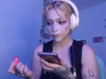 Bongacams Watch Live Sex Cams of MaryJannes