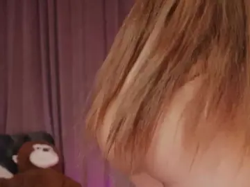 Bongacams Nude Webcam of ZariaaVera