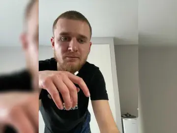 Bongacams Adult Webcam of Gummy-Bears