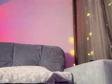 Bongacams Private Sex Chat of MillyMillya