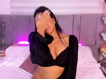 Bongacams Adult Webcam of AndySaenzz
