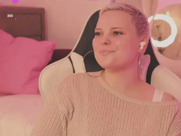 Bongacams Live Sex Cam of LikaBerry