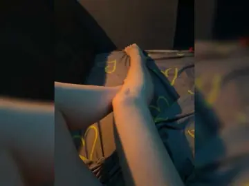 Bongacams Watch Live Sex Cams of Mandarinka-milashka