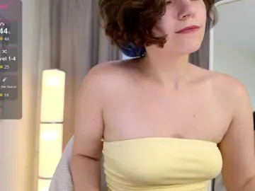 Bongacams Watch Live Sex Cams of MyRayx