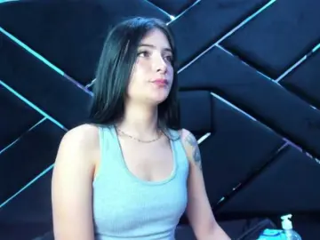 Bongacams Private Sex Chat of LinzyRouse