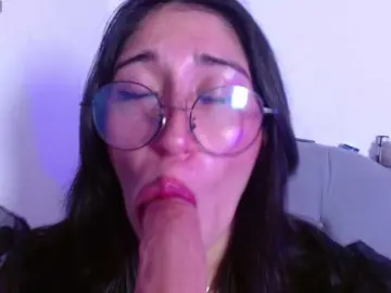 Bongacams Sex Chat of Red-moonn