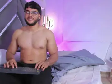 Bongacams Live Porn of MikeandLucy