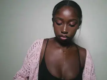 Bongacams Sex Cam of Sexxytrinityy