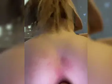 Bongacams Free Porn Cam of SweeetMary
