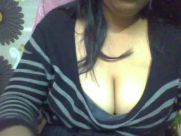Bongacams Private Sex Chat of babyhornyx