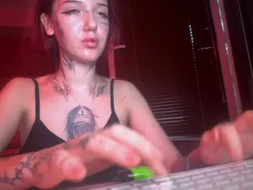Bongacams Live Sex Cam of ElliKitty
