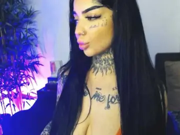 Bongacams Sex Cam of CreamyInk