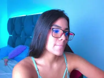 Bongacams Adult Webcam of crazybaby-squirt