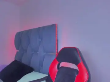 Bongacams Adult Video Chat of crazybaby-squirt