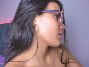 Bongacams Nude Webcam of crazybaby-squirt