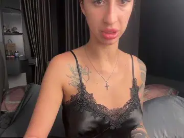 Bongacams Adult Webcam of livealexa