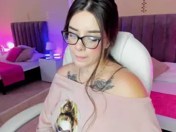 Bongacams Sex Cam of Wanda-Olsenn