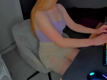 Bongacams Free Porn Cam of LoveLYYk