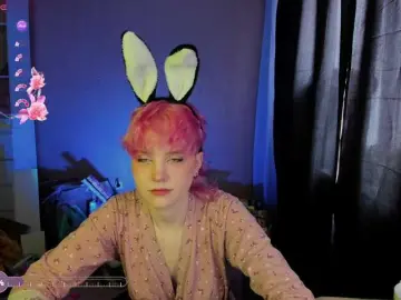 Bongacams Sex Cam of Cool-Love