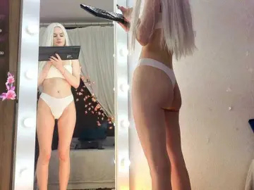 Bongacams Nude Webcam of SugarNyaa