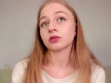 Bongacams Nude Webcam of MiaMeowa