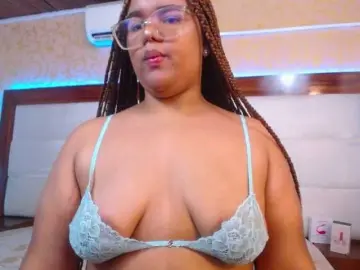 Bongacams Best Webcam of NicolBonnie