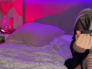 Bongacams Watch Live Sex Cams of VelvetTwins