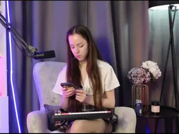 Bongacams Watch Live Sex Cams of SweetPie