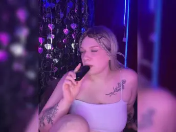 Bongacams Best live sex cam show of Avrora-min0