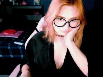 Bongacams Adult Video Chat of mymoonstar