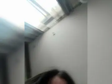 Bongacams Watch Live Sex Cams of babyymommyanddadyy