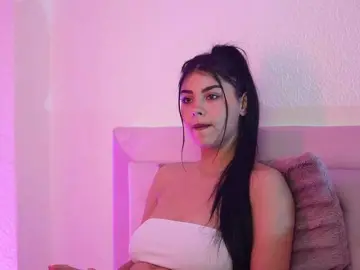 Bongacams Nude Webcam of SophieVenus