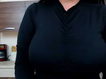 Bongacams Free Porn Cam of Brianna-Joy