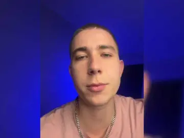 Bongacams Best live sex cam show of HoneyNSir