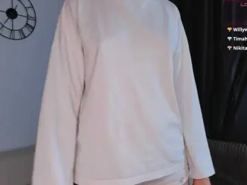 Bongacams Live Porn of ViollaFoxxy