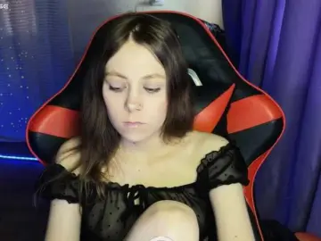 Bongacams Free Live Porn of Natural-babe666