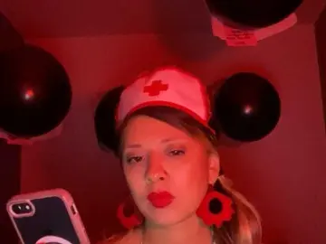 Bongacams Sex Cam of ZuriFoxxx