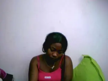 Bongacams Watch Live Sex Cams of Deviliinrute