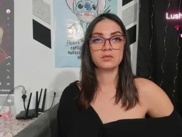 Bongacams Live Sex Cam of SweetLilith