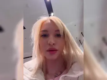 Bongacams Best live sex cam show of EwaBrown