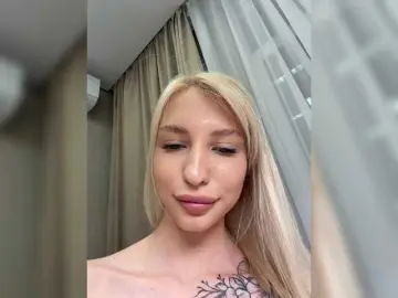 Bongacams Adult Webcams of EwaBrown