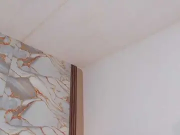 Bongacams Best Webcam of AhviEbony